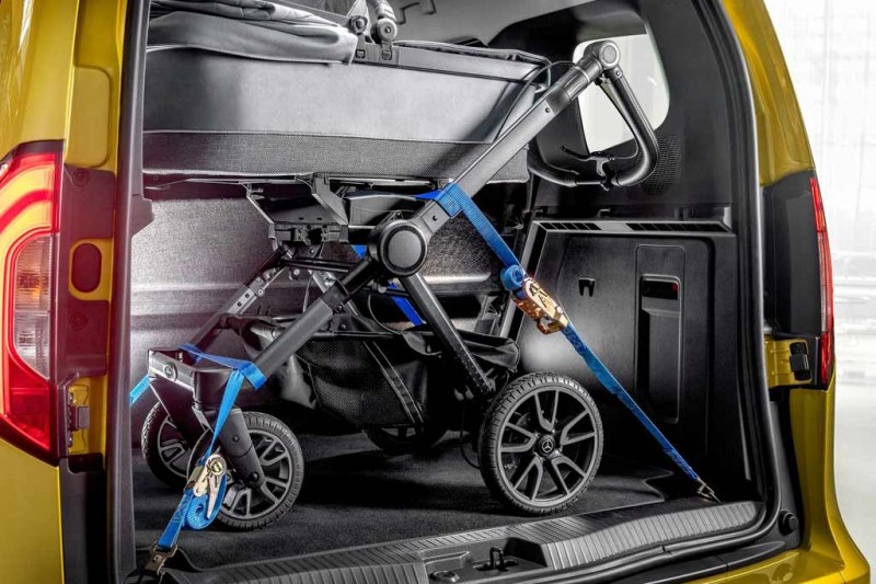 Немцы представили &laquo;каблучок&raquo; Mercedes T-Class: &laquo;люксовый&raquo; вариант модели Citan