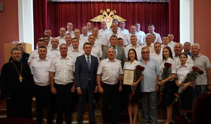 Десятки сотрудников ростовской ГИБДД арестованы за беспредел на М4 &laquo;Дон&raquo;