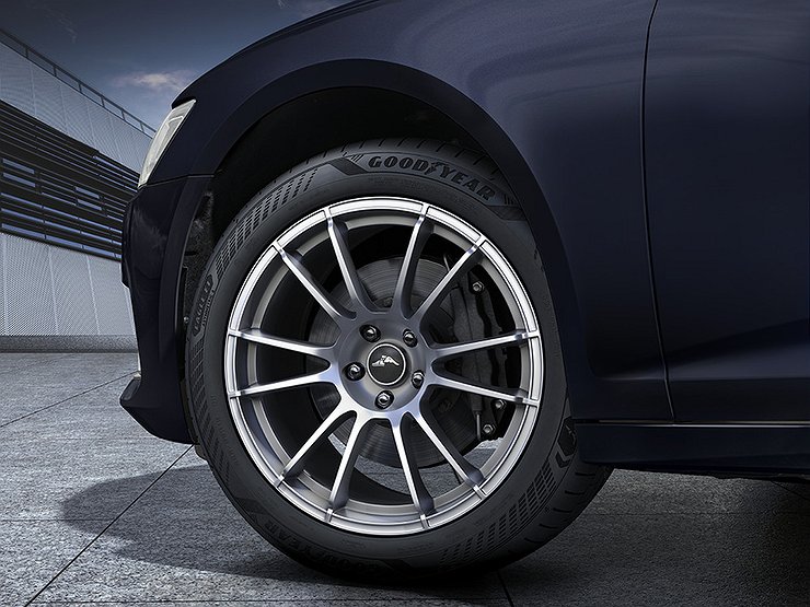 Шины, готовые к любым поворотам. Goodyear Eagle F1 Asymmetric 6