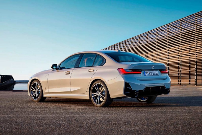 Немцы официально представили обновленный BMW 3-Series (G20)