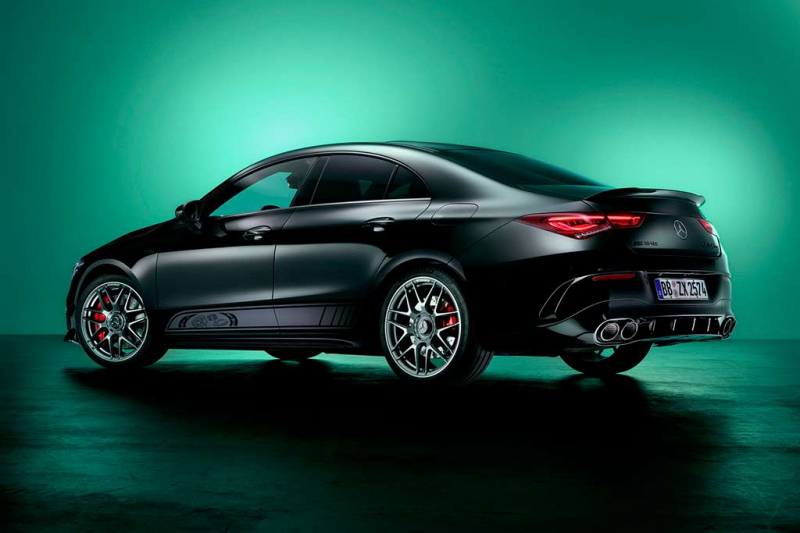 Mercedes-AMG A 45 S и CLA 45 S получили &laquo;юбилейное&raquo; исполнение Edition 55