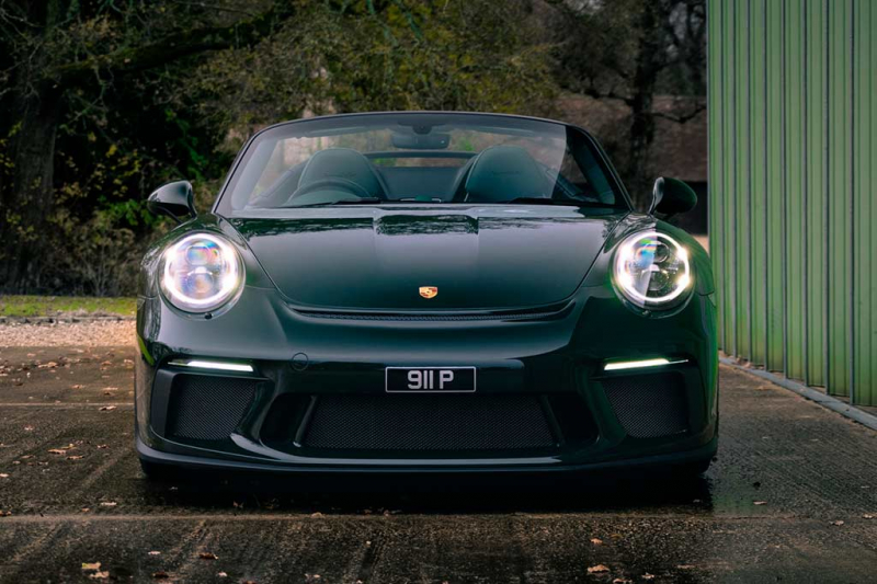 Полностью зеленый Porsche 911 Speedster (991.2) от Porsche Exclusive Manufaktur