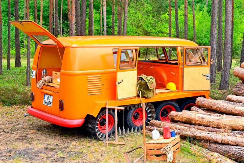 Volkswagen T1 &laquo;Half-Track Fox&raquo;: четырехосная внедорожная модификация из шестидесятых