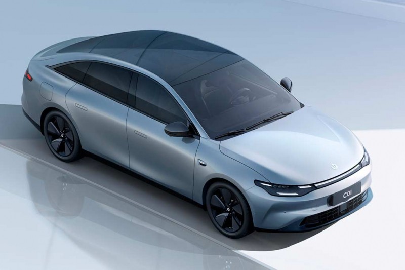 В Китае состоялась премьера 544-сильного электрического седана Leapmotor C01