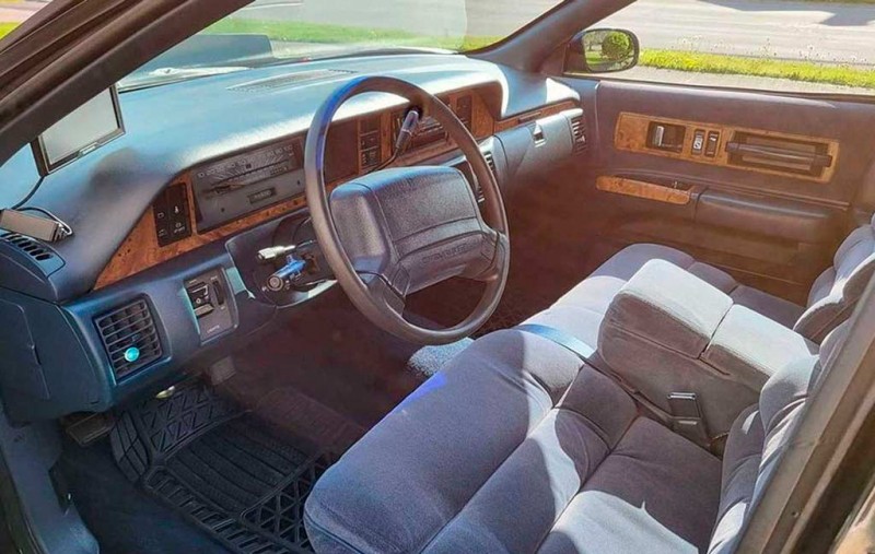 Самодельный пикап в стиле El Camino на базе Chevrolet Caprice продают за 1 млн рублей 5 Самодельный пикап в стиле El Camino на базе Chevrolet Caprice продают за 1 млн рублей