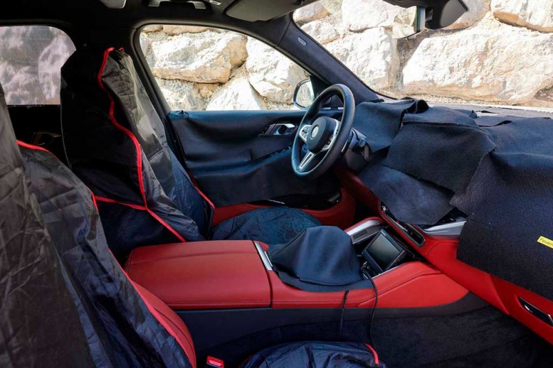 Кроссовер BMW XM: свежие фотографии и порция технических характеристик