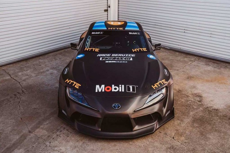 Американский гонщик представил дрифтовую версию Toyota GR Supra с мотором V10