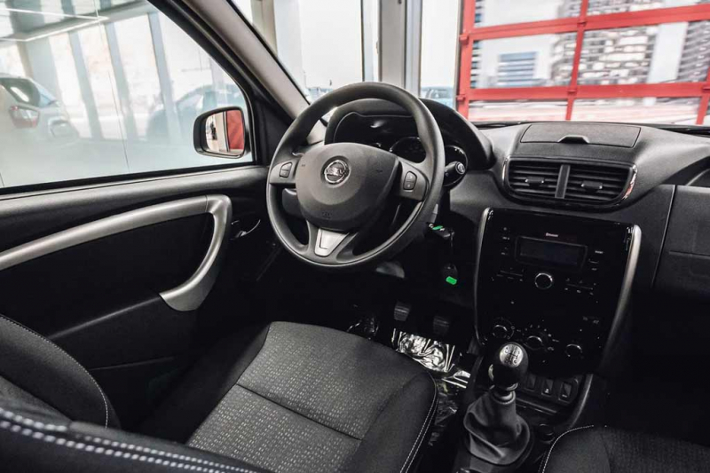 Обзор Nissan Terrano: чем хорош внедорожник