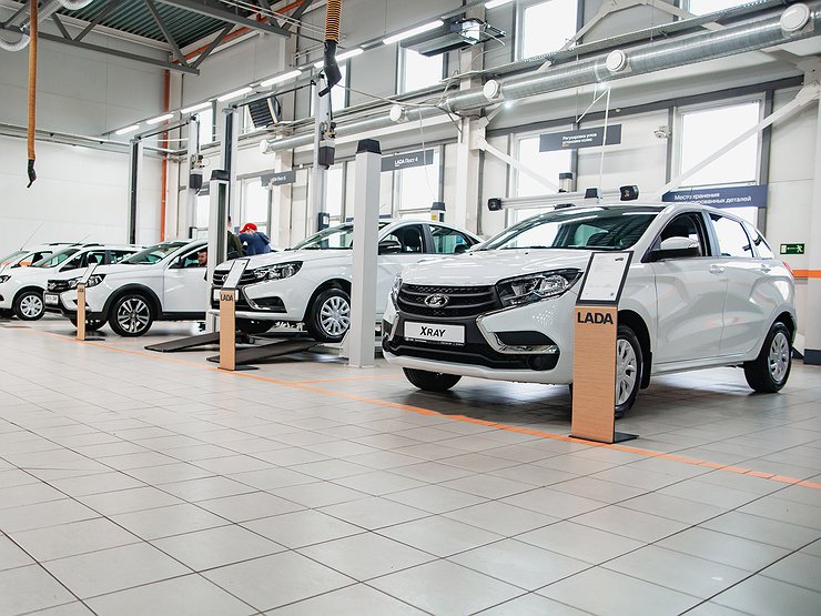Нечем торговать: продажи новых автомобилей рухнули до минимума 1 Нечем торговать: продажи новых автомобилей рухнули до минимума