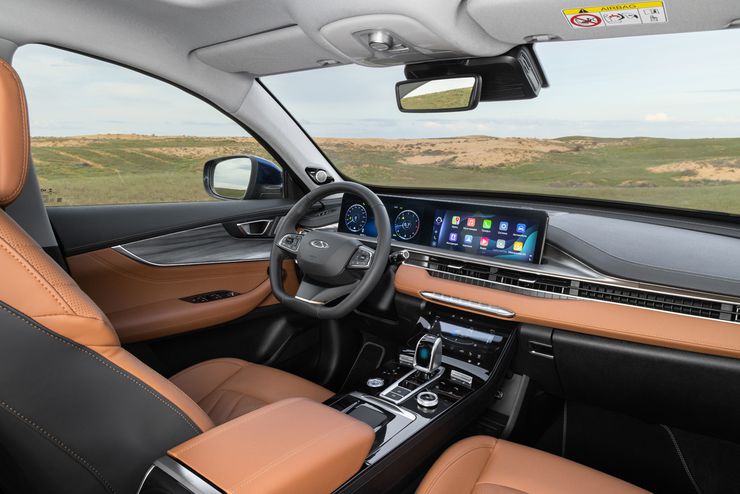 Лучше поздно, чем никогда: тест-драйв Chery Tiggo 8 Pro Max