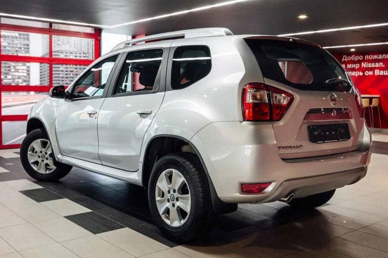 Обзор Nissan Terrano: чем хорош внедорожник