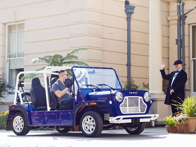 В Британии возродили Mini Moke