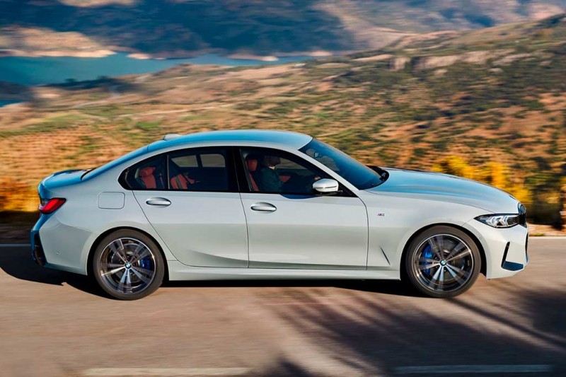 Немцы официально представили обновленный BMW 3-Series (G20)
