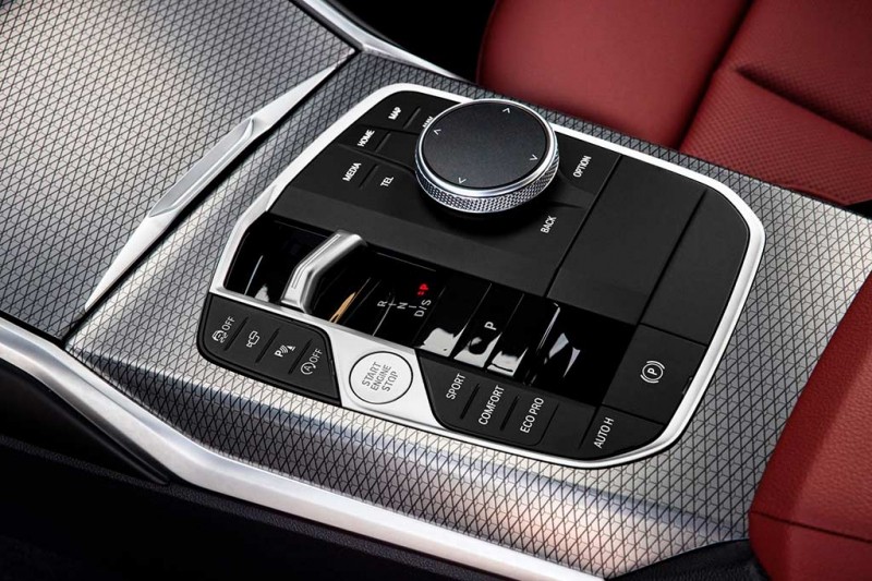 Немцы официально представили обновленный BMW 3-Series (G20)