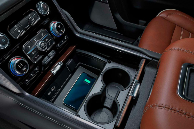 Внедорожник GMC Yukon получил дорогую версию Denali Ultimate