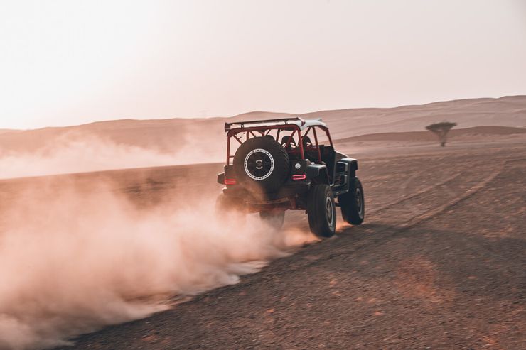 Brabus выпустил странную &laquo;котлету&raquo; для жесткого бездорожья