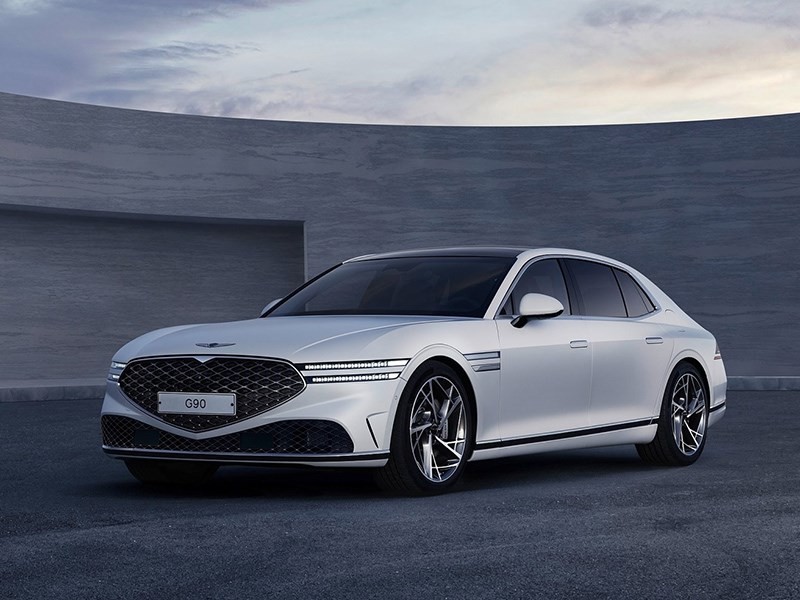 Genesis рассказал об автопилоте нового G90
