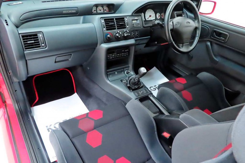 Идеально сохранившийся Ford Escort RS Cosworth 1996 продали за 12,6 млн руб
