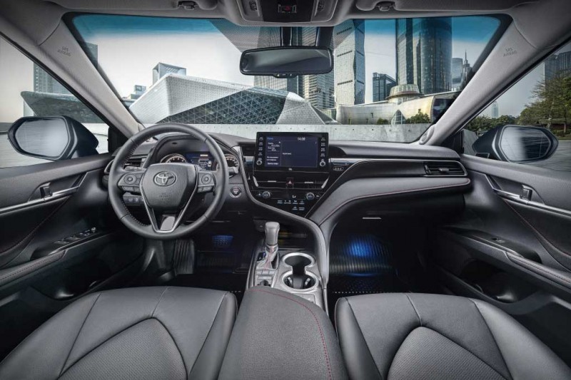 Автомобиль бренда &laquo;Toyota&raquo; &mdash; элегантность, комфорт, надежность