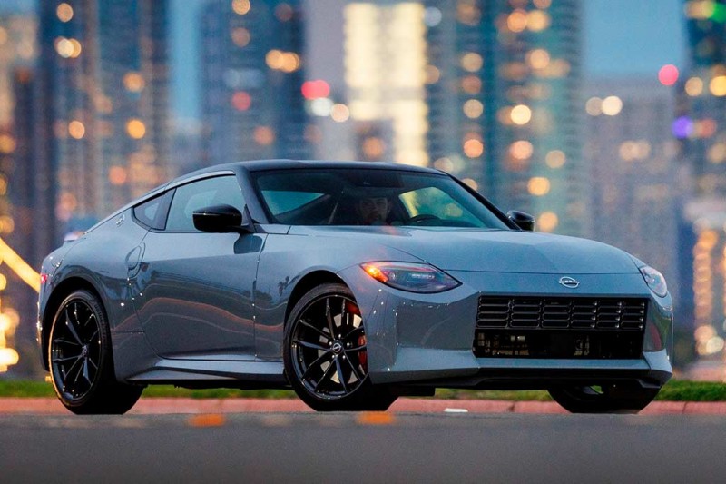 Спорткар Nissan Z дебютировал в США и оказался заметно дешевле Toypta GR Supra