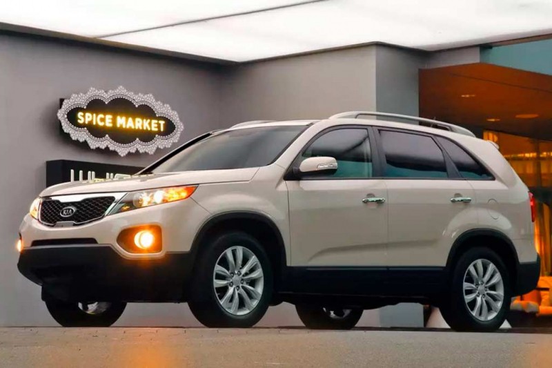 Владельцу KIA Sorento 2012 за десять лет дилер бесплатно заменил 9 двигателей