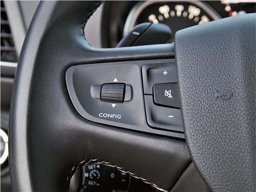 Почему Peugeot Traveller не подходит для дальних поездок?