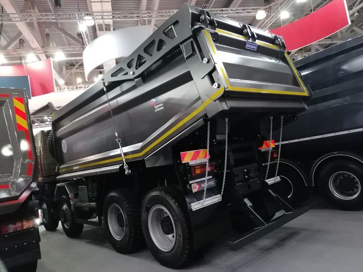 Вместо Scania и Volvo: МАЗ показал огромный карьерный самосвал