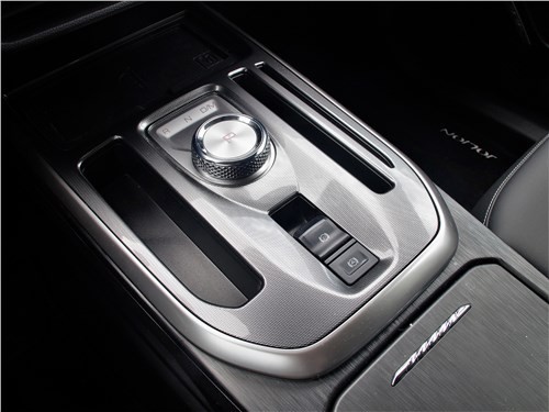 Тест-драйв Haval Jolion (поколение I) - «Рьяный служака» 30 Тест-драйв Haval Jolion (поколение I) - «Рьяный служака»