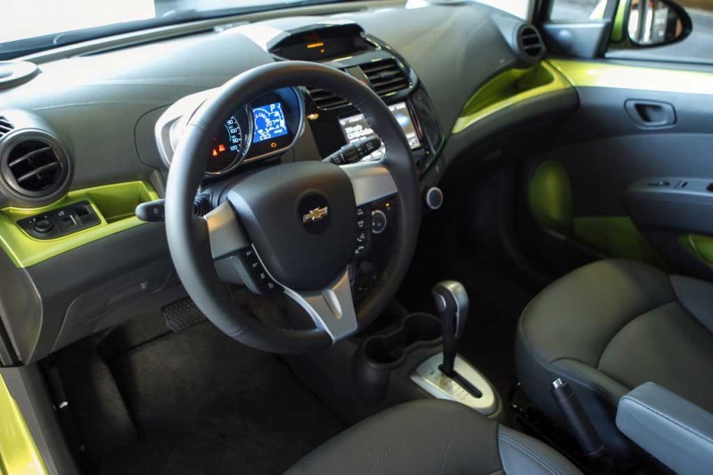 Общий обзор и плюсы Chevrolet Spark