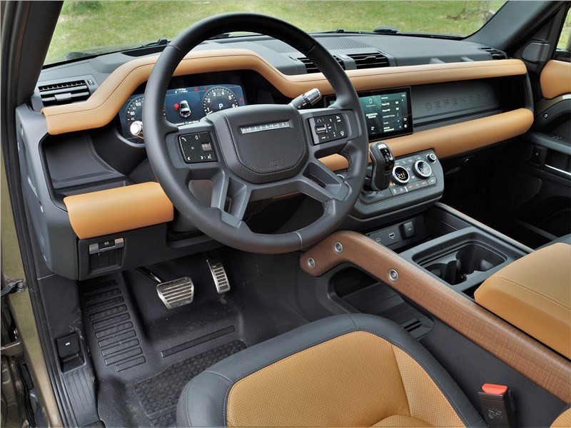 Ателье Manhart займется модернизацией Land Rover