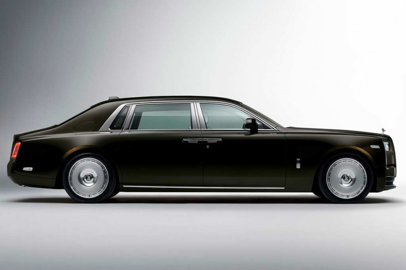 Rolls-Royce Phantom Series II: рестайлинговый вариант модели нынешнего поколения
