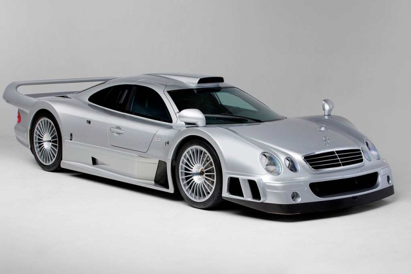 Редкий суперкар Mercedes-Benz CLK GTR хотят продать почти за 800 млн руб