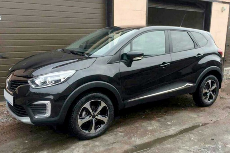 Кроссоверы Renault Kaptur и Arkana больше не будут выпускать в России