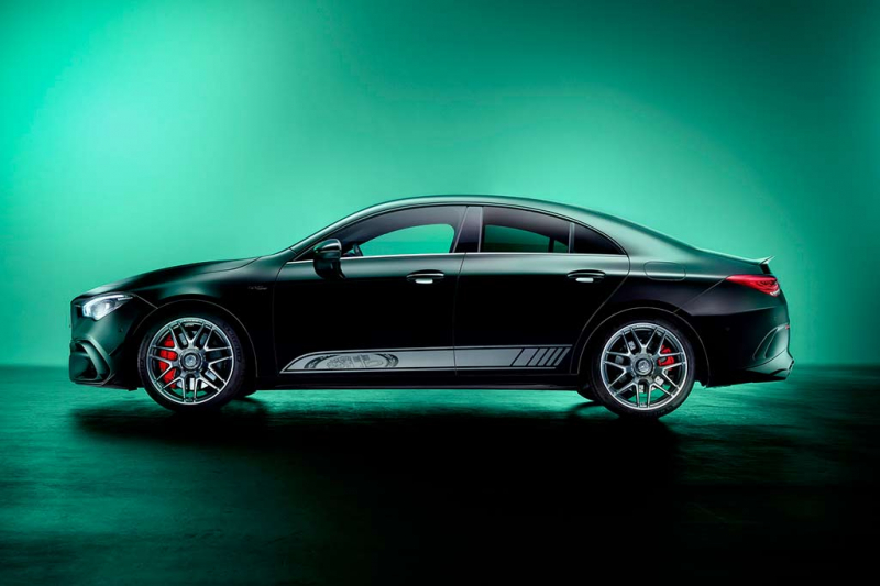 Mercedes-AMG A 45 S и CLA 45 S получили &laquo;юбилейное&raquo; исполнение Edition 55