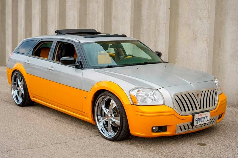 На продажу выставили уникальный Dodge Magnum с тюнингом от Джорджа Барриса 1 На продажу выставили уникальный Dodge Magnum с тюнингом от Джорджа Барриса