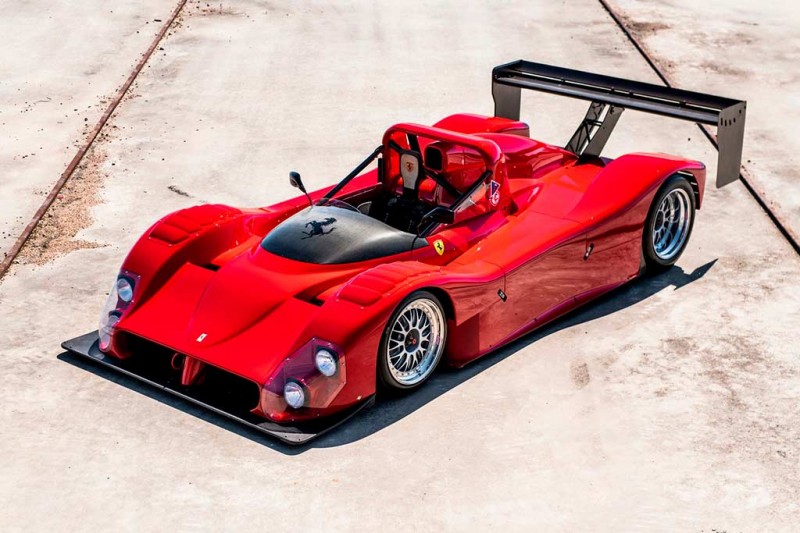 В продаже гоночный Ferrari 333 SP: таких спорткаров в мире всего 40