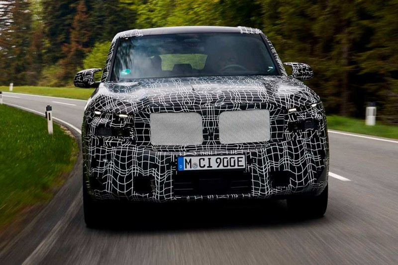 Кроссовер BMW XM: свежие фотографии и порция технических характеристик