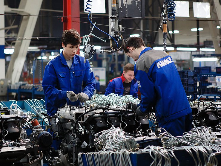 В продуктовых магазинах начали предоставлять скидки работникам автозаводов