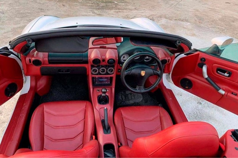 В Таиланде продают реплику Porsche Boxster на базе Toyota MR-S: цена всего 1,4 млн руб