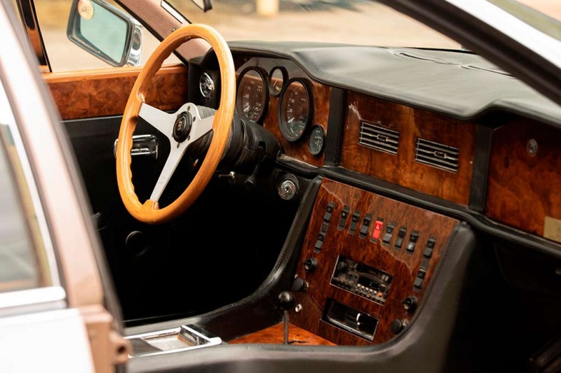 Monteverdi 375/4 1974: с молотка пустят швейцарский супер-седан с мотором от Chrysler
