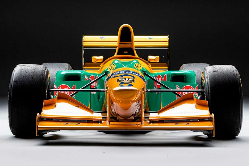 Гоночный болид Benetton-Ford B193B продадут с молотка: когда-то на нем ездил Шумахер