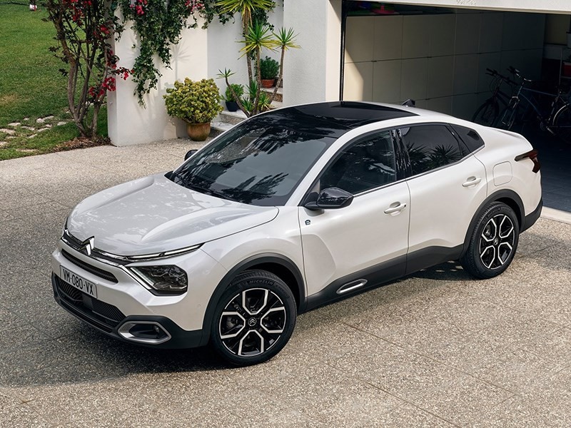 Представлен Citroen C4 X 1 Представлен Citroen C4 X