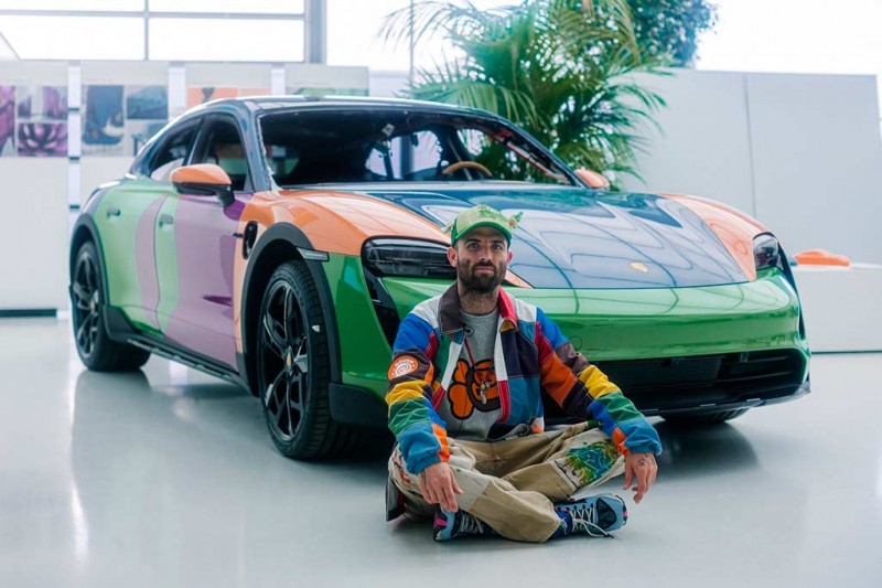 Porsche Taycan Cross Turismo от Шона Уотерспуна удивил яркой окраской в стиле VW Harlequin