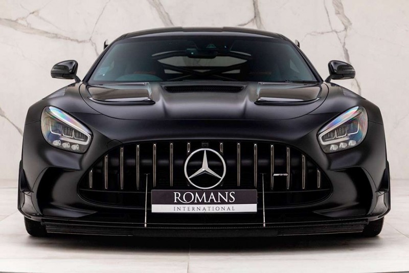 В продаже экстремальный Mercedes-AMG GT Black Series: ценник 34 млн рублей