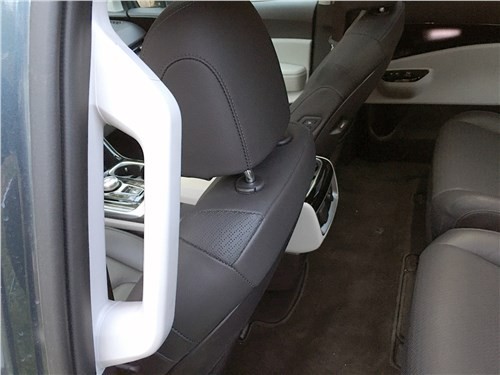 Почему Kia Carnival является настоящим многоцелевым автомобилем?