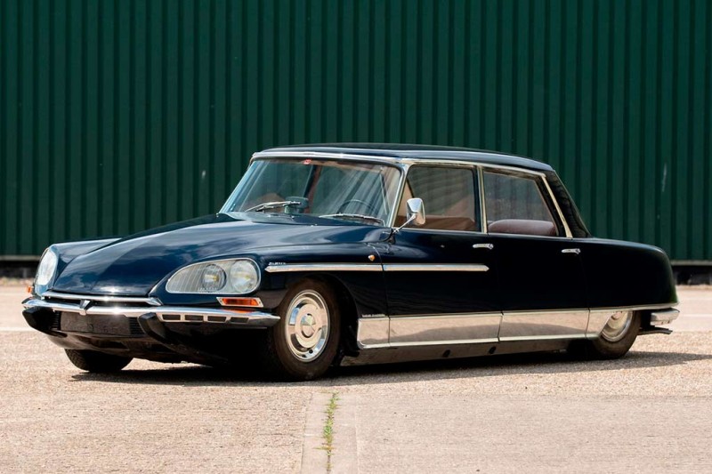 На аукцион выставлен очень редкий седан Citroen DS 21 «Majesty» от мастерской Chapron