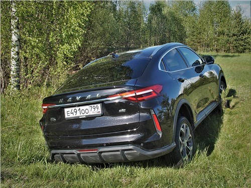 Haval F7X - точно не BMW, но и не Geely Tugella