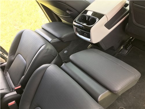 Почему Kia Carnival является настоящим многоцелевым автомобилем?