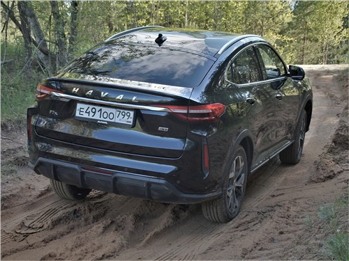 Haval F7X - точно не BMW, но и не Geely Tugella
