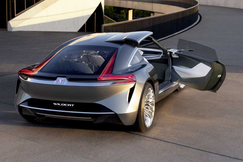 Концепт Buick Wildcat EV стал предвестником первого электрокара американской марки